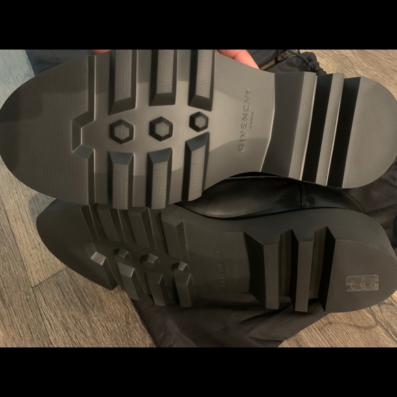 Givenchy Low Zip Combat Boots - Picture 4 of 8